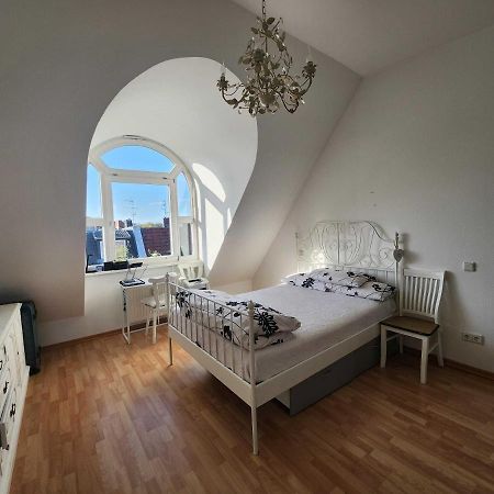 One Private Room Available In A Two Room Apartment In Tegel, Berlín Exteriér fotografie