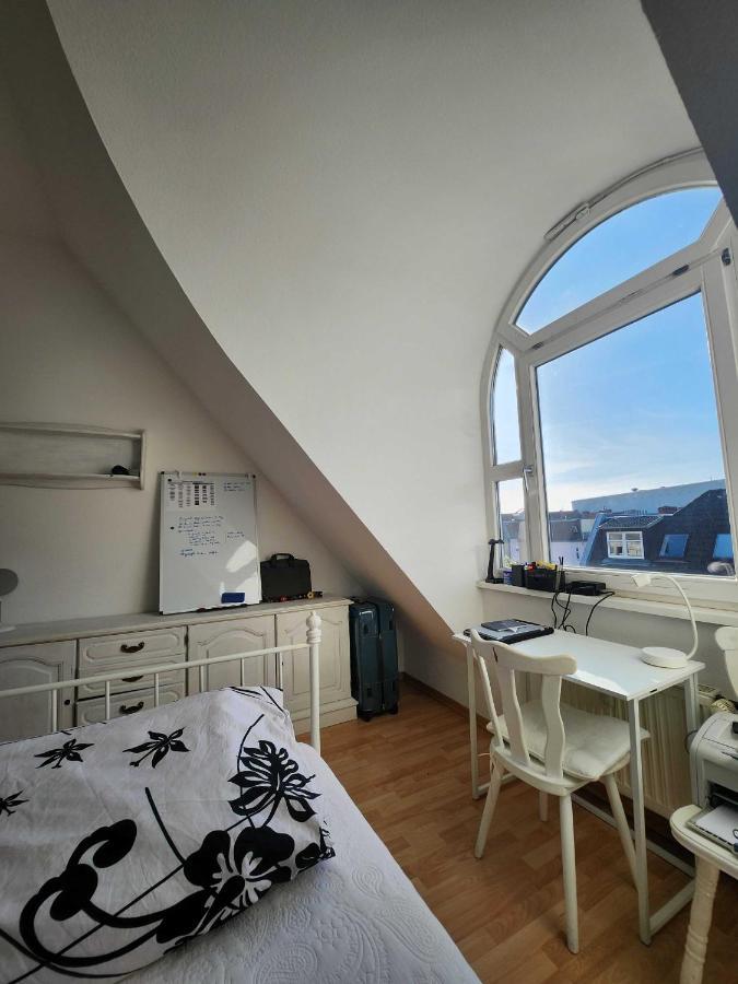 One Private Room Available In A Two Room Apartment In Tegel, Berlín Exteriér fotografie